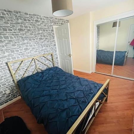 Lovely Entire 2 Bedroom Apartment Monifieth Eksteriør bilde