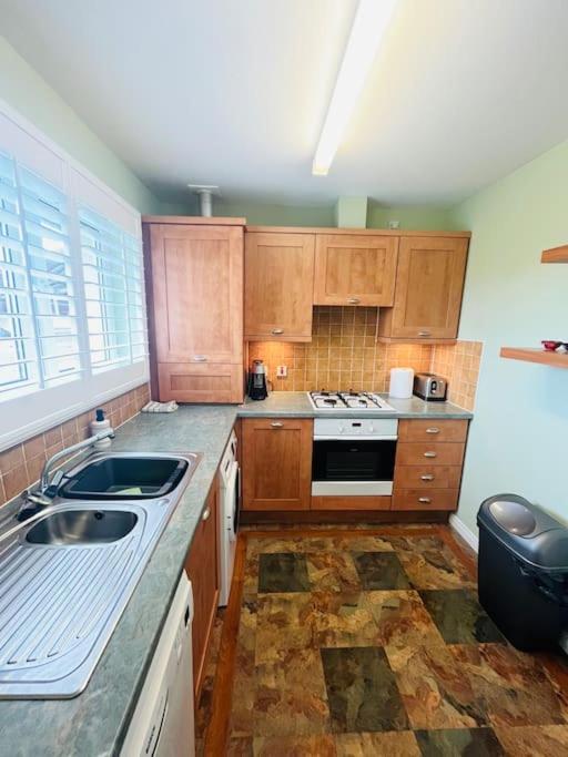 Lovely Entire 2 Bedroom Apartment Monifieth Eksteriør bilde